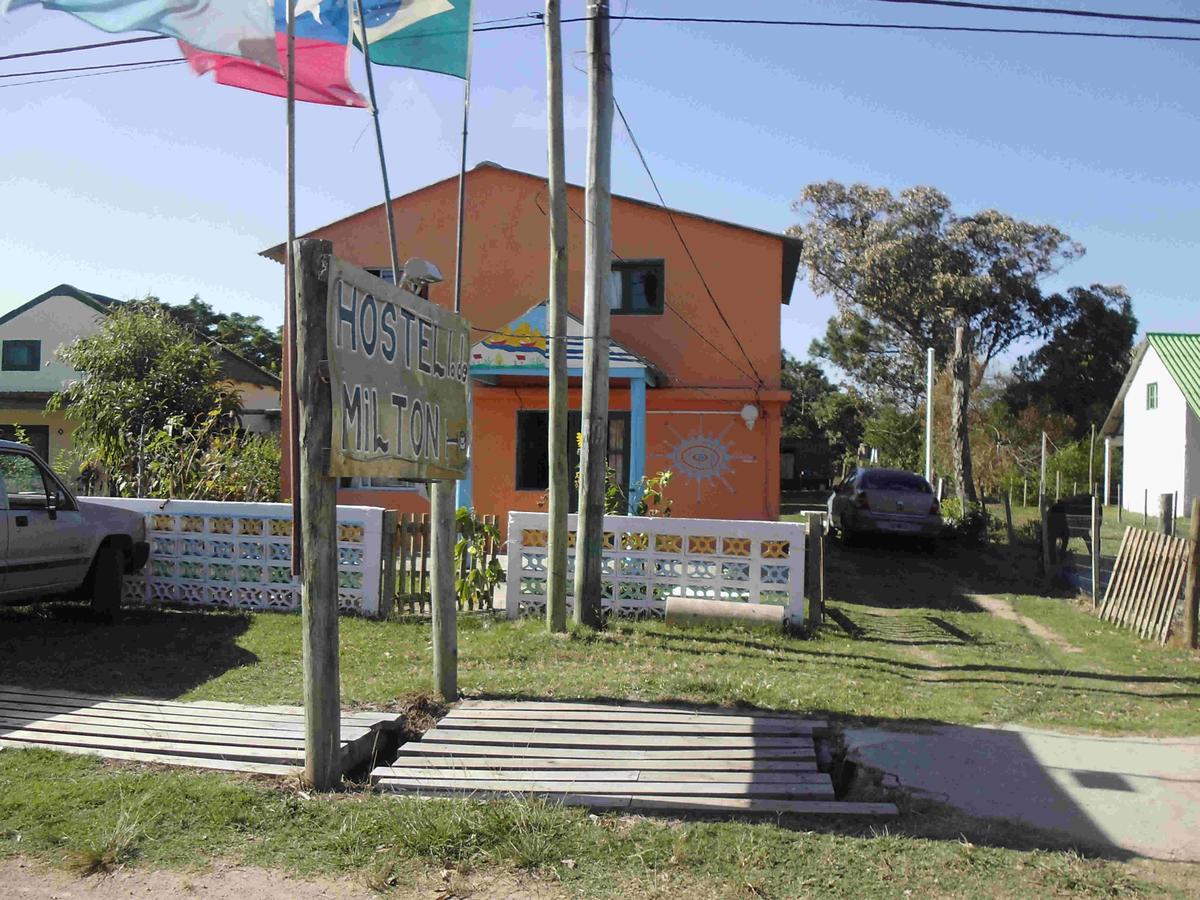 Hostel Lo De Milton Barra de Valizas Εξωτερικό φωτογραφία
