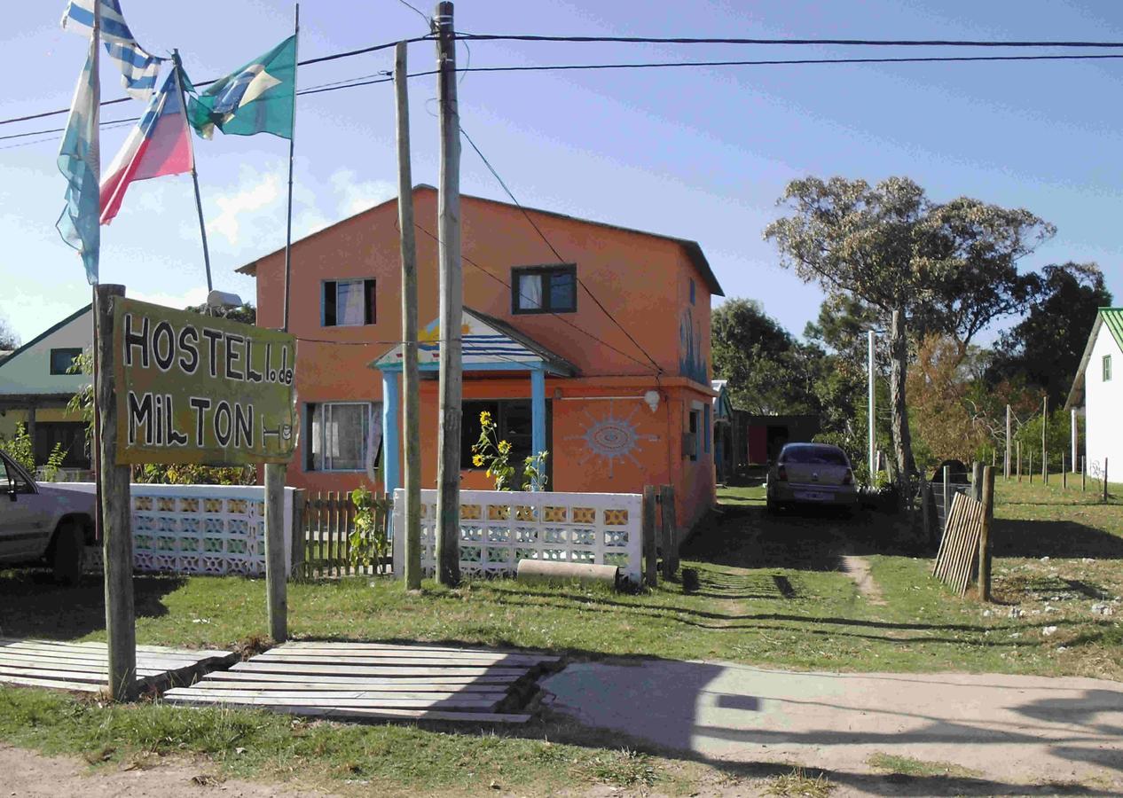 Hostel Lo De Milton Barra de Valizas Εξωτερικό φωτογραφία
