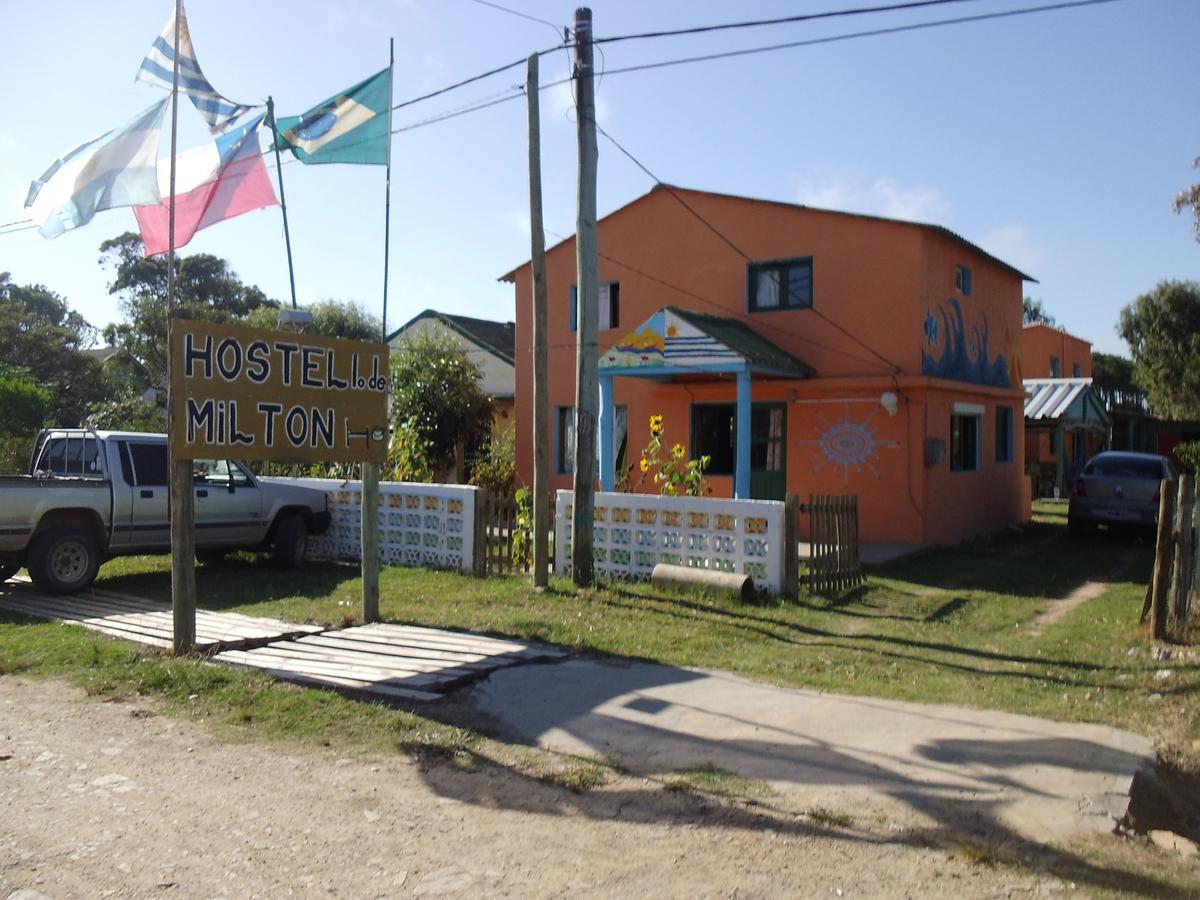 Hostel Lo De Milton Barra de Valizas Εξωτερικό φωτογραφία